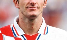 半岛体育平台-克罗地亚主帅战术研究备战欧洲金杯