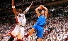 艾弗森助攻最关键，救球队于危难之中！的简单介绍