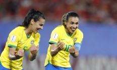 半岛体育官方登录入口-足球新闻热点：女足比赛带来的精彩对决！的简单介绍