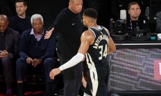 雄鹿力克热火，晋级四强