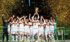 半岛体育竞技-斯图加特夺冠在望，球队士气高涨