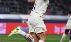 半岛体育官方登录入口-AC米兰前锋伊布拉希莫维奇受伤将缺席关键比赛的简单介绍