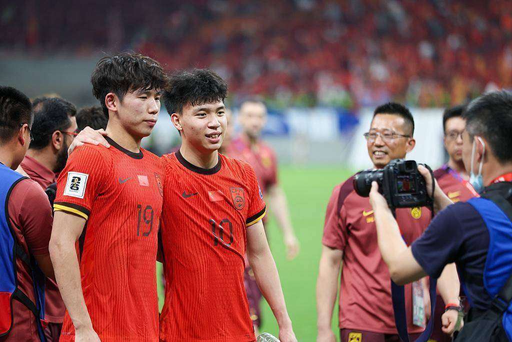 包含蓄势待发!国家队备战热度高涨的词条 包含蓄势待发!国家队备战热度高涨的词条