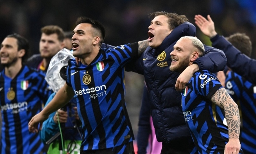 阿贾克斯对决国米，两队实力均衡