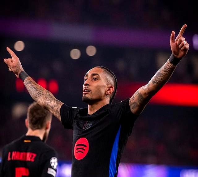 关于巴萨战平那不勒斯,晋级形势岌岌可危的信息 关于巴萨战平那不勒斯,晋级形势岌岌可危的信息