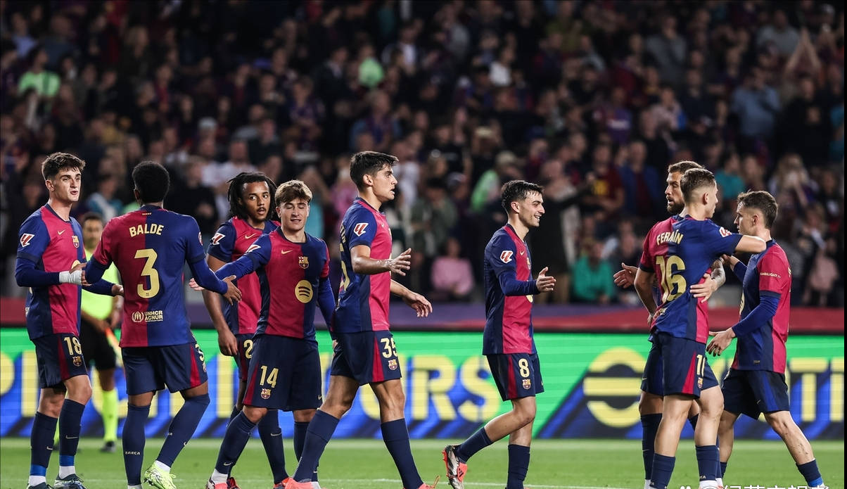 巴塞罗那官方宣布将与助教续约至2022年 巴塞罗那官方宣布将与助教续约至2022年