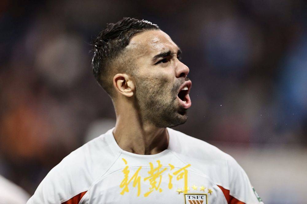 包含默多克斯队乐观备战下一场比赛的词条