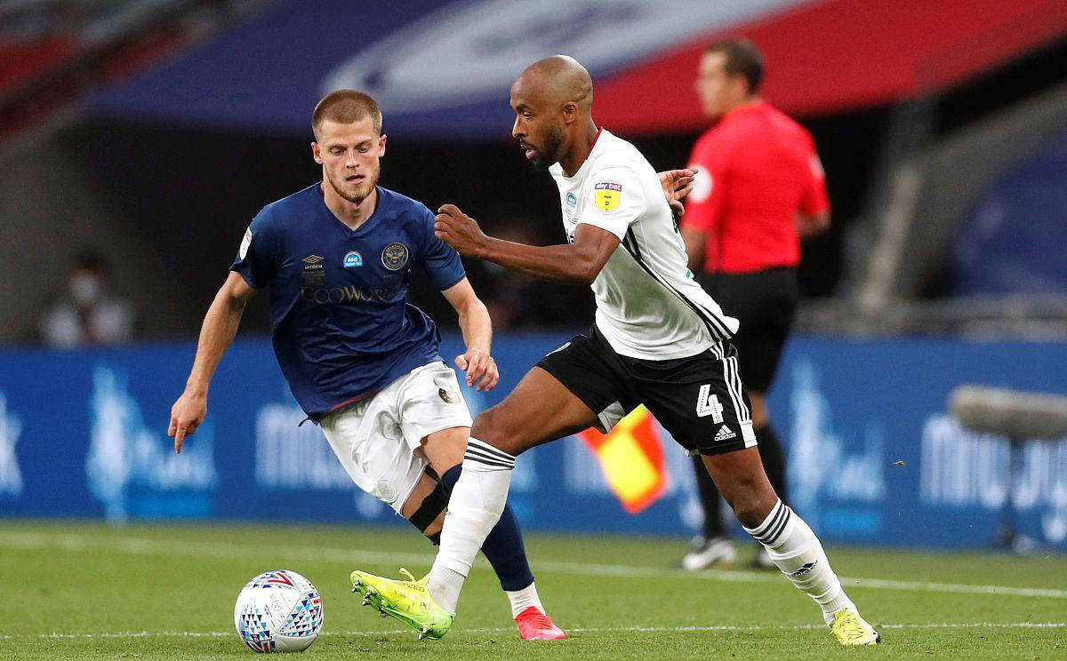 关于沃特福德客场逼平强敌，球队表现可圈可点的信息