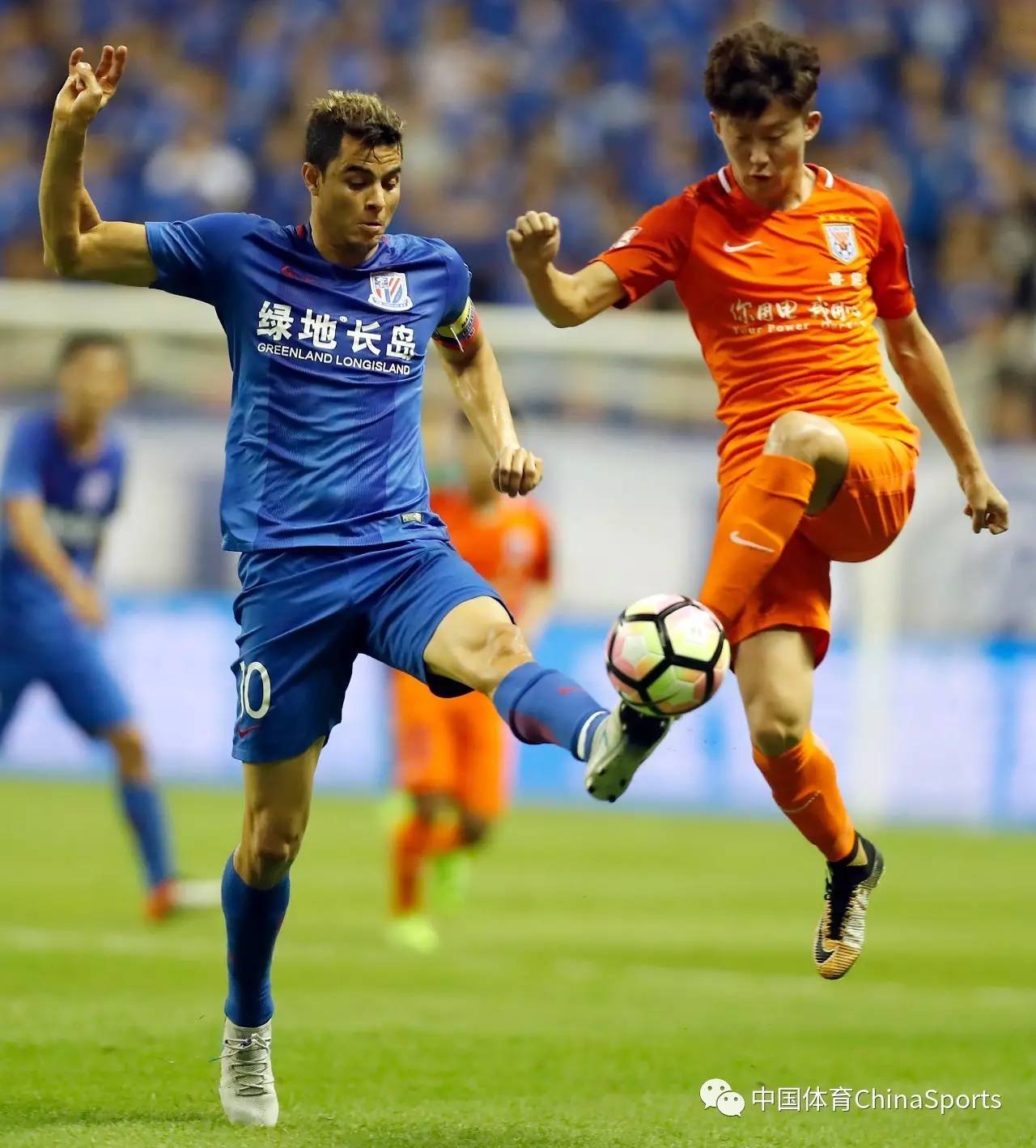 包含申鑫客场不敌鲁能，遭受连败的词条